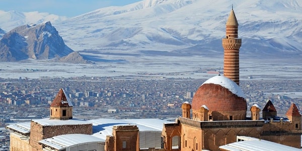 Ağrı'nın Meşhur Gezilecek Yerleri