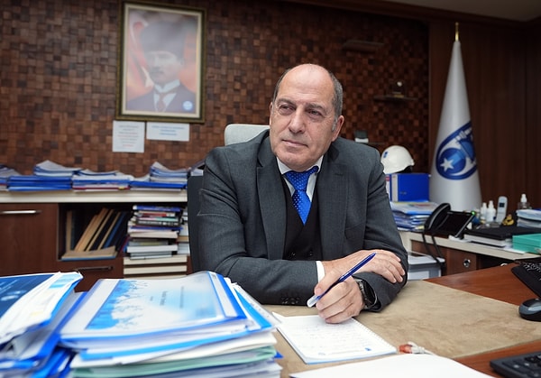 ASKİ’nin sitesinde geçtiğimiz günlerde yapılan açıklamada Çankaya, Gölbaşı, Etimesgut gibi ilçelerde 30 saati bulacak su kesintileri olacağı duyurulmuştu.