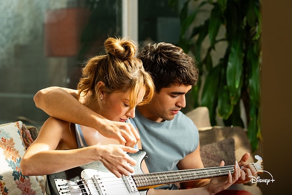 2026'nın merakla beklenen yapımlarından biri olan Bize Bir Şey Olmaz, 25 Mart Çarşamba izleyiciyle buluşacak.