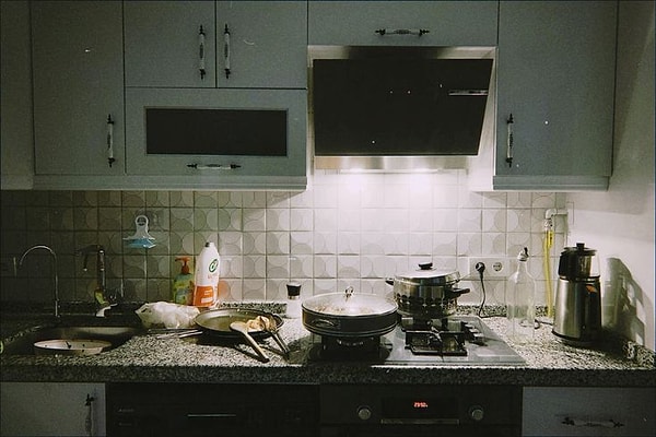 5. Davlumbaz ışığında oturup sohbet etmeyi sever misin?