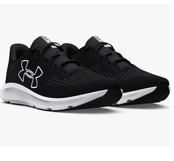 Bugün Amazon’da indirime giren Under Armour UA Charged Pursuit 3 BL erkek spor ayakkabısı kaçırılmayacak bir fırsat.