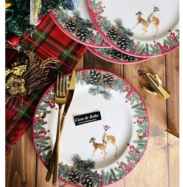 Yılbaşı sofranıza küçük bir ışıltı eklemek istiyorsanız, bu tabak yılbaşı akşamlarının en göz alıcı parçalarından biri olabilir.