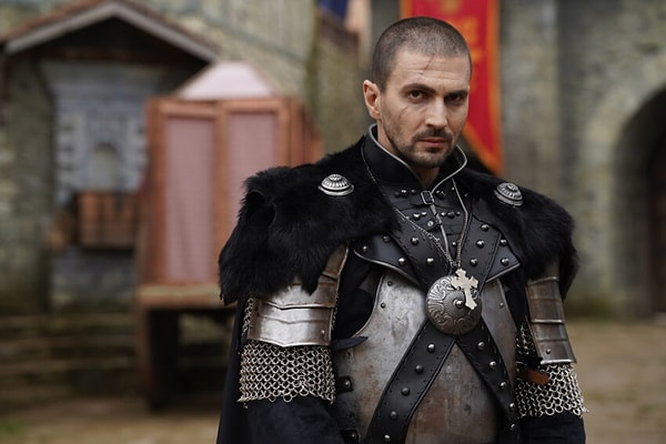 Kuruluş Orhan’ın oyuncu kadrosuna bir de Emre Kızılırmak dahil oldu.