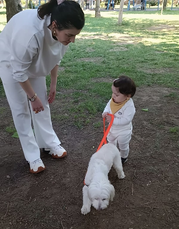 2023'ün Ağustos ayında hamile olduğunu duyuran Gonca Vuslateri, o dönem çok konuşulan bir açıklamada bulunmuştu.