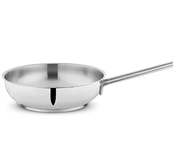 Bugün Amazon’da indirime giren Schafer Held 28 cm çelik tava gerçekten mutfakta elinin altında olsun isteyeceğin türden bir ürün.