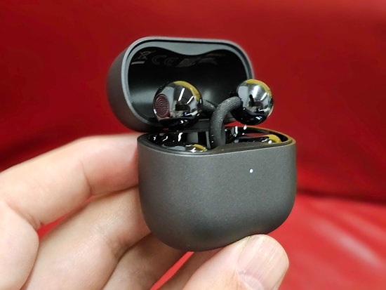 Yılbaşı Hediyesi İçin Fikir Arayanlara: Aksesuar Gibi Kulaklık Huawei FreeClip 2