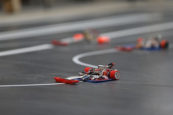 Başarılarıyla gurur duyan öğrenciler, gelecek yıl Romanya ve Çekya’da düzenlenecek yarışmalardan birincilikle dönmeyi hedefliyor.