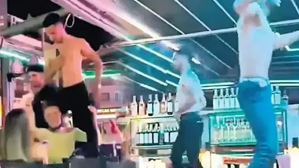 Marmaris’teki gece kulüplerinde yaşanan eğlenceler gündem oldu.