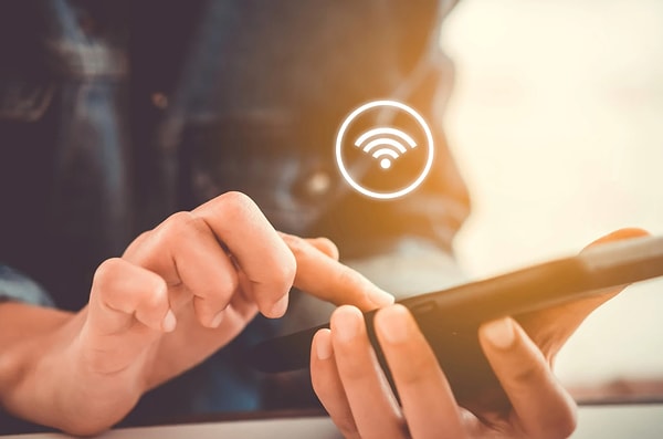 Evden çıkarken akıllı telefonunuzun Wi-Fi’ını kapatmak neden hayati önem taşıyor?