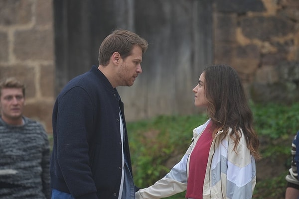 Ava Yaman ve Burak Yörük - Taşacak Bu Deniz