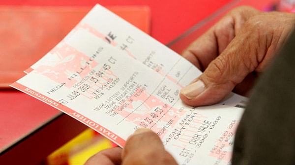 Kazandığı 28 biletten 4’ü büyük ikramiye... Üstelik aynı bayiden.