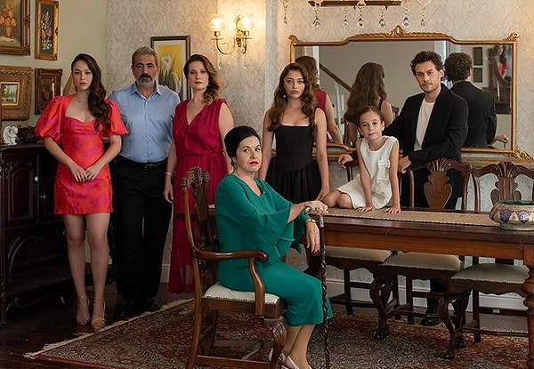 12. Bizi Birleştiren Hayat