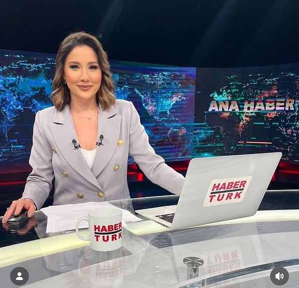 Sosyal medya hesabından açıklamalarda bulunan Nur Köşker, Mehmet Akif Ersoy için şu ifadeleri kullandı: