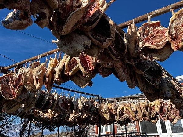Kars kazını diğerlerinden ayıran en önemli özellik, doğal beslenme ve kurutma yöntemi.
