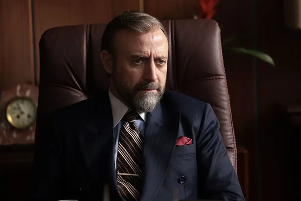 Star TV ekranlarında yayınlanan Kral Kaybederse, ikinci sezonunda reytinglere yenilerek final yaptı.