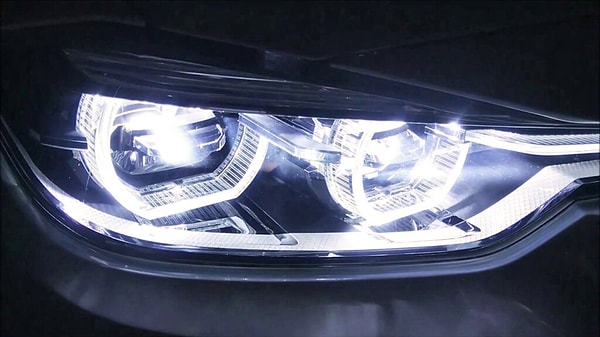 Brezilya karayollarında gündüz kısa far zorunluluğu geri geldi: Cezalar kapıda!