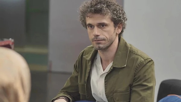 Kızılcık Şerbeti'ne Rüzgar karakteriyle geri dönen Yiğit Kirazcı'dan ilk açıklama geldi.