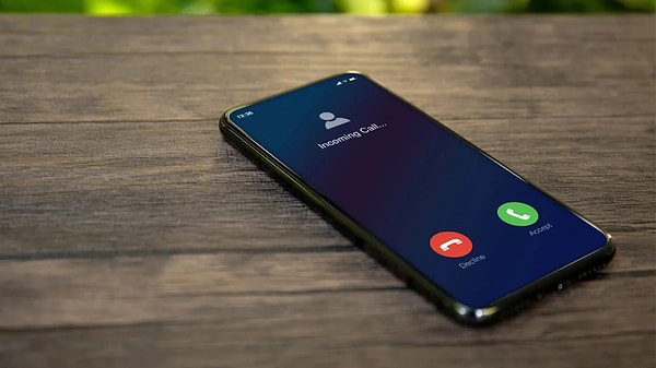 Bu özellik için rehberde kişinin kayıtlı olması gerekiyor.