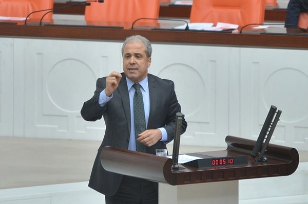 Eski AKP Milletvekili Şamil Tayyar ise bu konuya dair önemli bir açıklama yaptı.