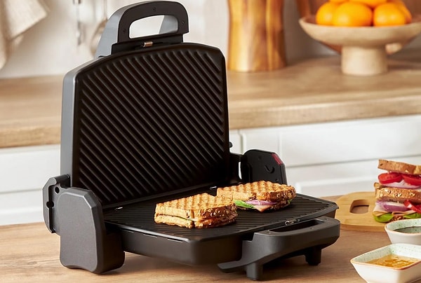 Uzmanlara göre fırtına öncesi fişi çekilmesi gereken cihazlar listenin başında küçük ev aletleri yer alıyor