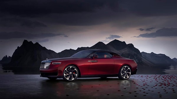 Rolls-Royce La Rose Noire Droptail - 30 milyon dolar