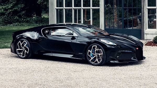 Bugatti La Voiture Noire - 18,7 milyon dolar
