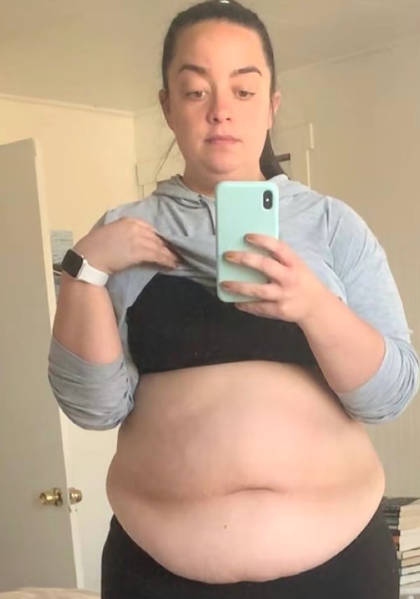 ABD’de yaşayan 31 yaşındaki Liza Marie, bir yıl içinde yaklaşık 45 kilo fazla vererek hayatını tamamen değiştirdi.