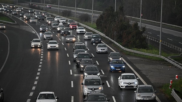 Türkiye’de trafiğe kayıtlı araç sayısı 34 milyona yaklaşırken, zorunlu trafik sigortası ile ilgili yeni bir gelişme yaşandı.