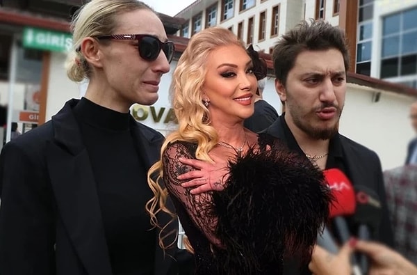 26 Eylül'de hayatını kaybeden şarkıcı Güllü'nün kızı Tuğyan "annesini kasten öldürme suçlamasıyla" tutuklanarak cezaevine gönderilmişti.