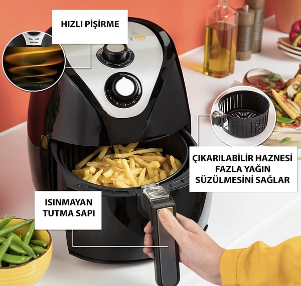 Tristar Airfryer XXL, 1500 W gücü ve 4,5 litrelik geniş haznesiyle hem günlük yemekler hem de kalabalık sofralar için oldukça kullanışlı bir seçenek.