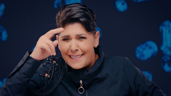 Arabeskin dev isimlerinden Cansever'i mutlaka tanırsınız.