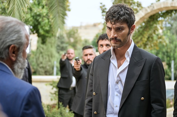 Halef: Yılın En Güçlü Karakteri - Serhat