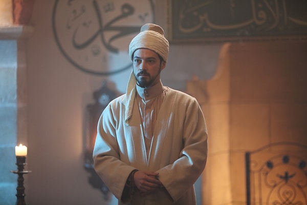 Kızıl Goncalar: Yılın En Çok Konuşulan Karakteri - Cüneyd