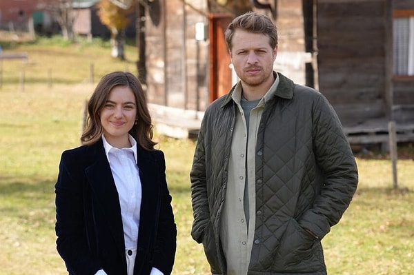 TRT 1'in ilgiyle izlenen dizisi Taşacak Bu Deniz, bu defa bir sosyal medya akımına konu oldu.