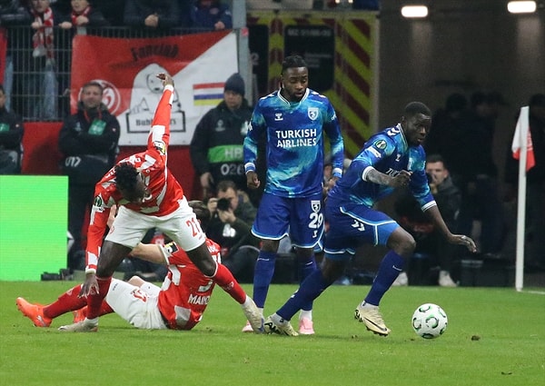 Devrenin son bölümünde topu ağlarımızda gördük.