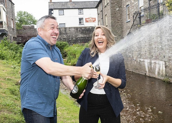 Ücretsiz bilet zinciri ikinci milyonu getirdi