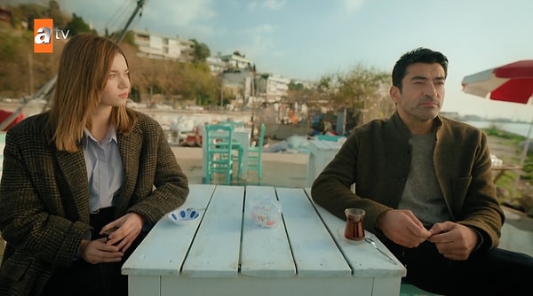 Aile Bir İmtihandır (A.B.İ.) ile Kenan İmirzalıoğlu yıllar sonra bir dizi projesiyle ekranlarda olacak.