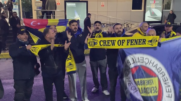 "Taraftara teşekkür ederim. İyi ki varsınız."