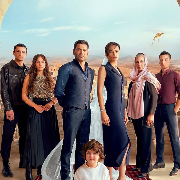 Taşacak Bu Deniz ve Uzak Şehir arasındaki reyting mücadelesi devam ederken haftanın en çok izleneni açıklandı.