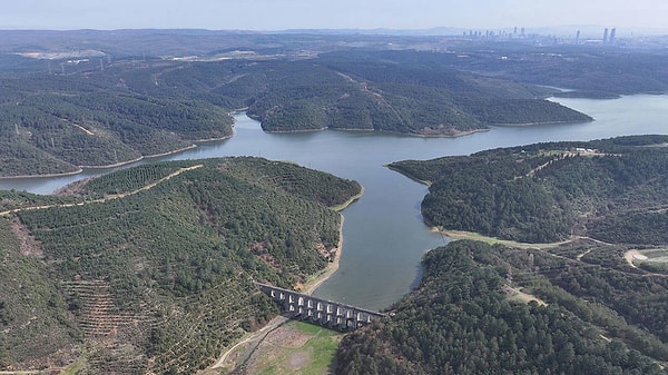 Türkiye’de kurak geçen yaz ayları sonrasında kış aylarında da beklenen yağışlar bir türlü gelmiyor.