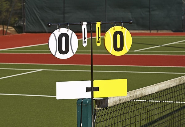 2. "Love" skoru romantik değildir.