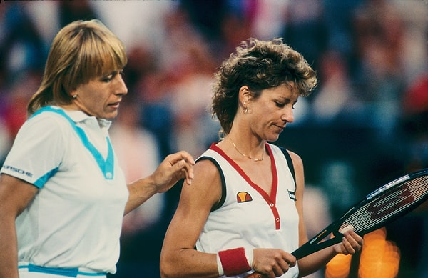 6. 1973 - 1988 yılları arasında kadın tenisinin standartlarını belirleyen Chris Evert - Martina Navratilova mücadelesi!