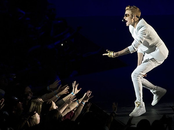 Bu konserin bağı çoktan kopmuştu.