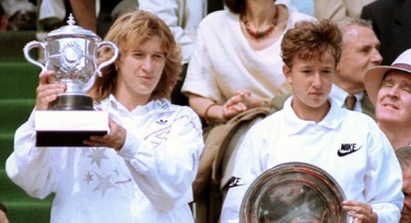 8. Steffi Graf - Natasha Zvereva - Roland Garros Finali (1988)