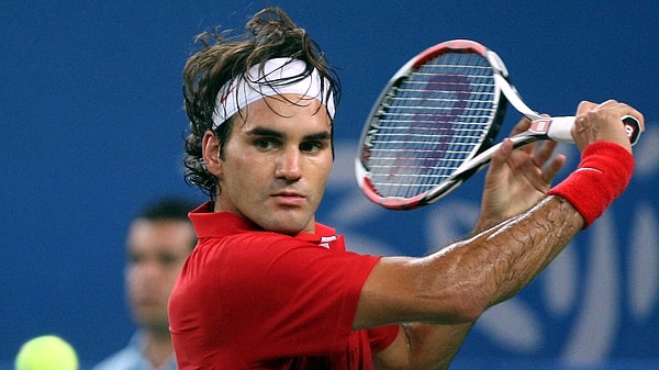 1. Zarif oyun tarzı ile bilinen Roger Federer... Sence hangi ülkeyi temsil ediyor?