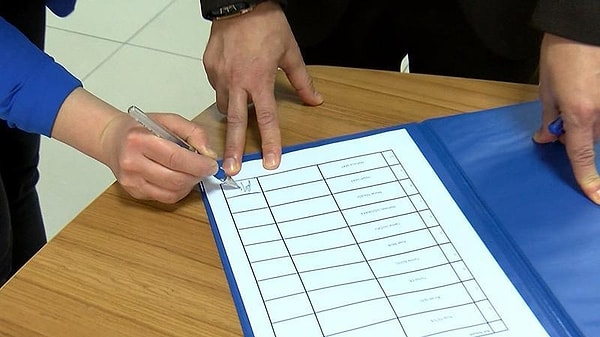 Vatandaşların borç ve yükümlülük altına girdiği belgelerde daha hassas davranması gerektiğini belirten Bingöl, uyarılarını şöyle sürdürdü: