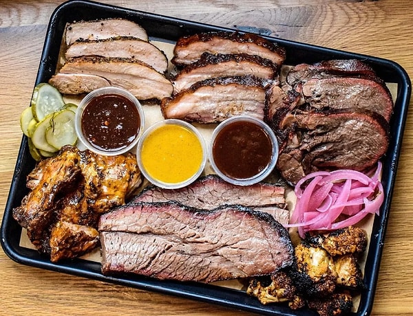 ABD'nin en ünlü zincir restoranı artan et fiyatları nedeniyle iflas başvurusunda bulundu.