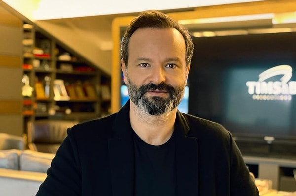 Ünlü yapımcı Timur Savcı gözaltına alındı.