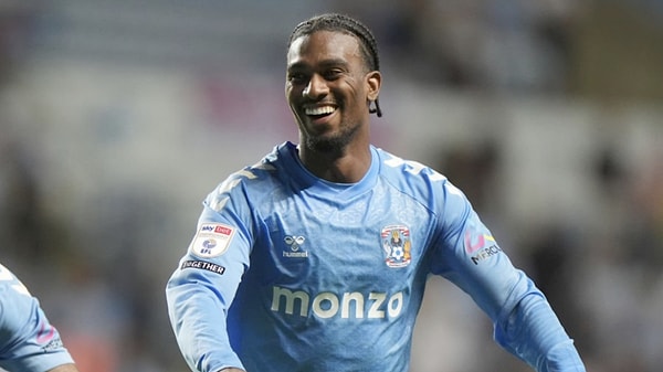 Eski Antalyasporlu golcüye West Ham talip oldu.