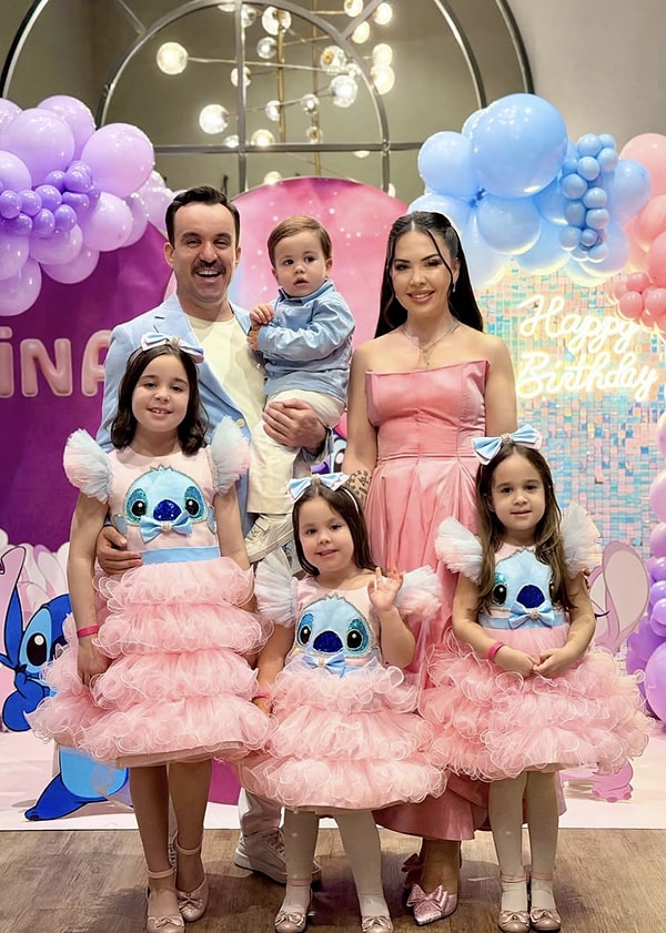 Hepsi peş peşe olmak üzere 4 çocuğu olan Özlem Öz, oğlu Emir Ege doğduğundan beri 5. çocuk şakası yapıyordu.